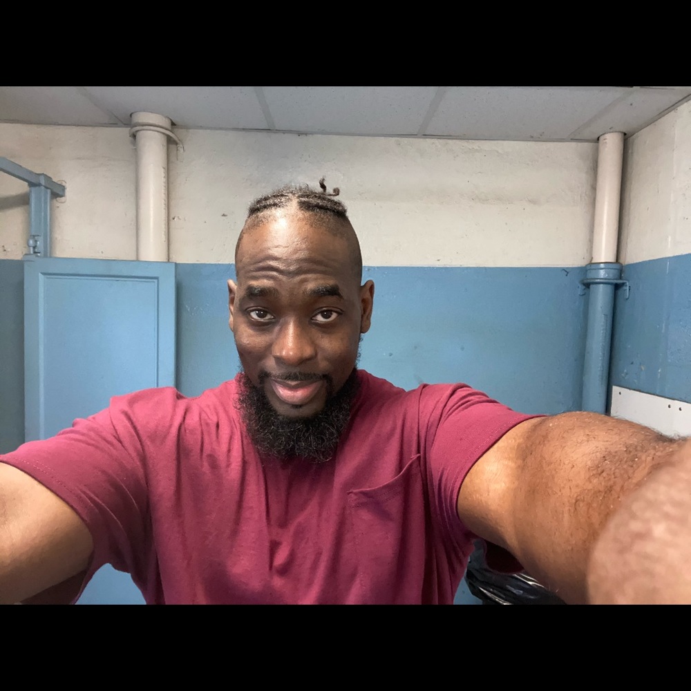 Meet your Posher, Aaron